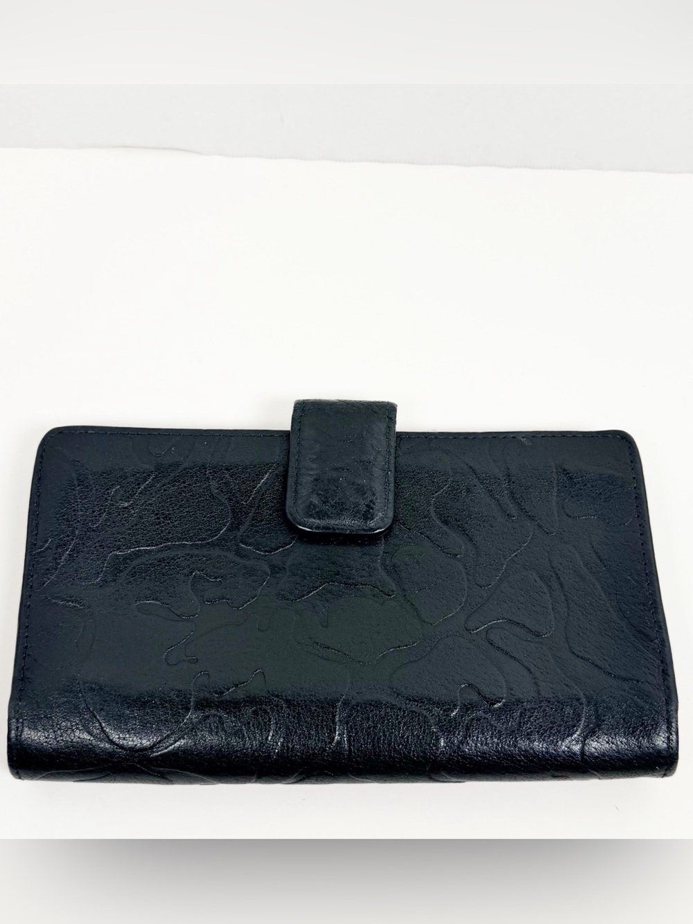 Black Wave Embossed Genuine Leather Clutch Wallet with Flap and Snap Closure
